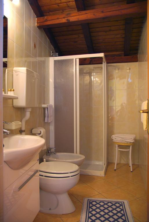 Hotel Residence Panoramica Brenzone sul Garda Rom bilde