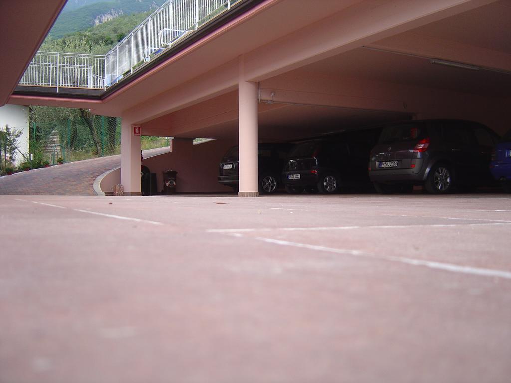 Hotel Residence Panoramica Brenzone sul Garda Eksteriør bilde