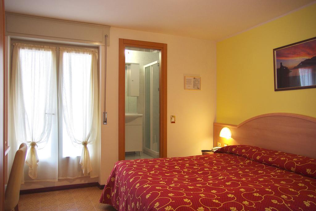 Hotel Residence Panoramica Brenzone sul Garda Rom bilde