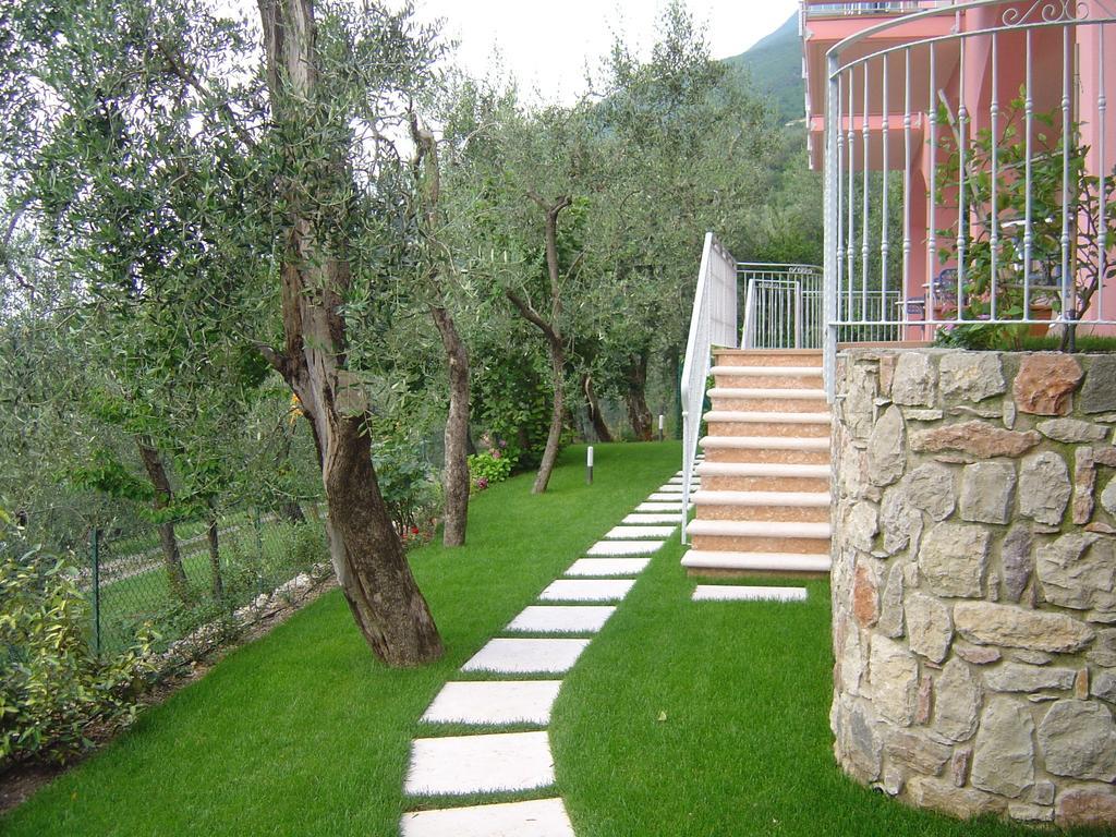 Hotel Residence Panoramica Brenzone sul Garda Eksteriør bilde