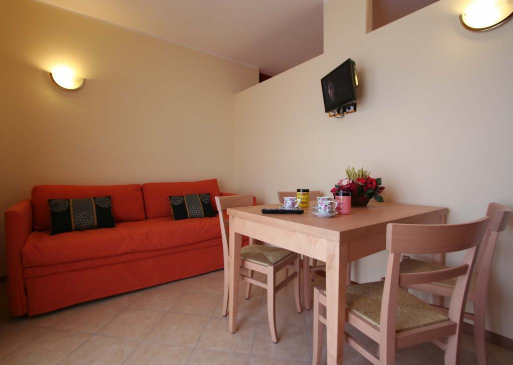 Hotel Residence Panoramica Brenzone sul Garda Rom bilde
