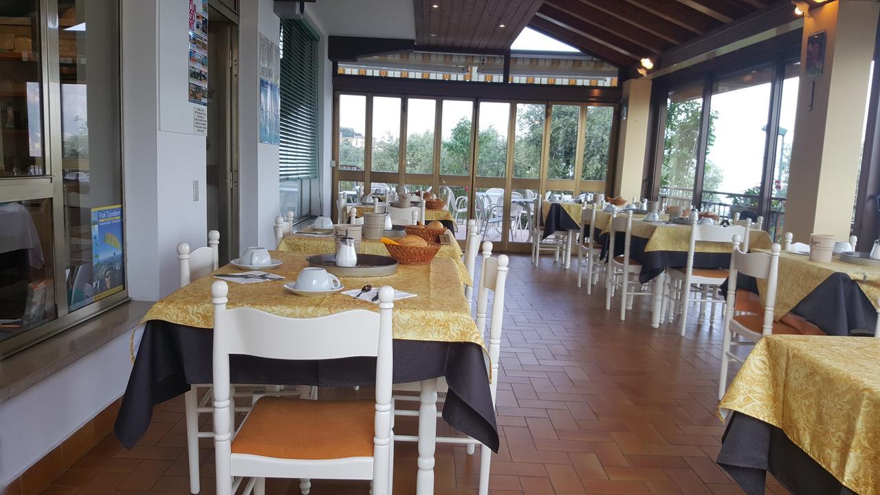 Hotel Residence Panoramica Brenzone sul Garda Eksteriør bilde